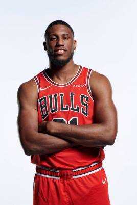 赛迪斯·杨(Thaddeus Young)